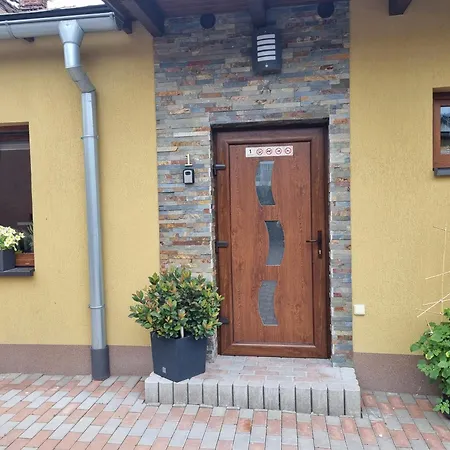 Apartmany 235 - 1 Náchod Exterior photo